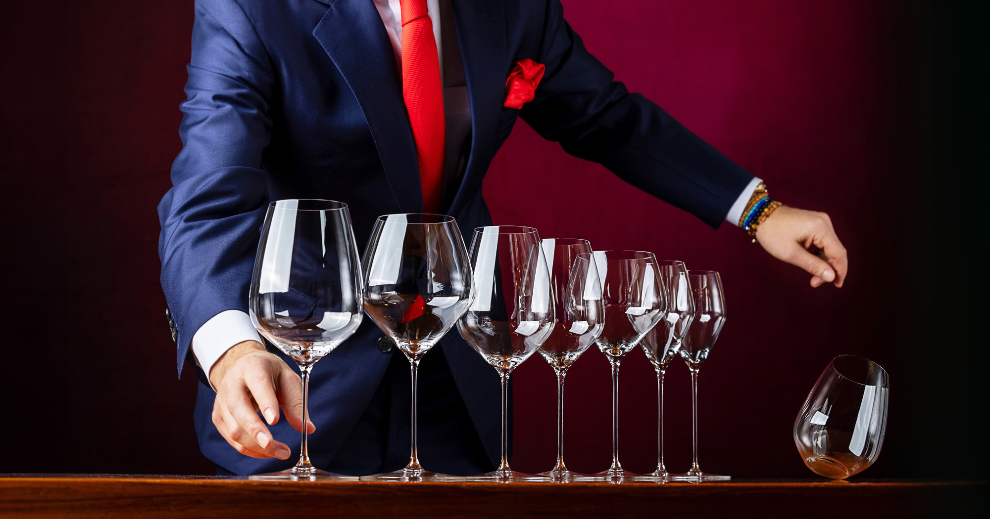 Event media 4000x2100px Riedel Veloce 9023.673236f3